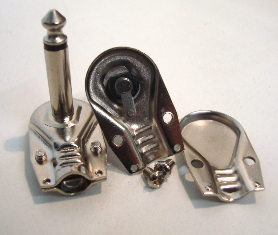 Mono Pancake Jack Plug Connector. Angled Flat Male FX Patch Switchcraft